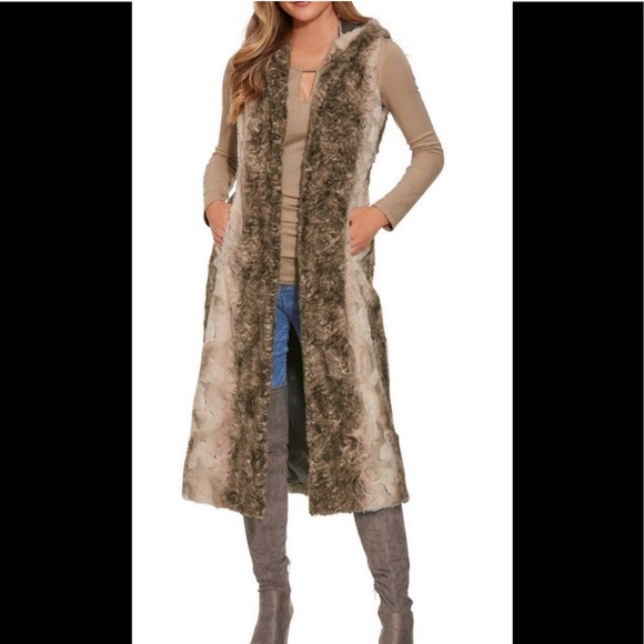 Boston Proper Fabulous Furs Donna Salyers Hooded Faux Fur Vest | Small - Picture 2 of 16